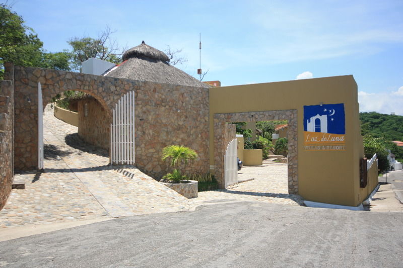 سانتا كروز هواتولكو Villas & Resort Luz De Luna المظهر الخارجي الصورة
